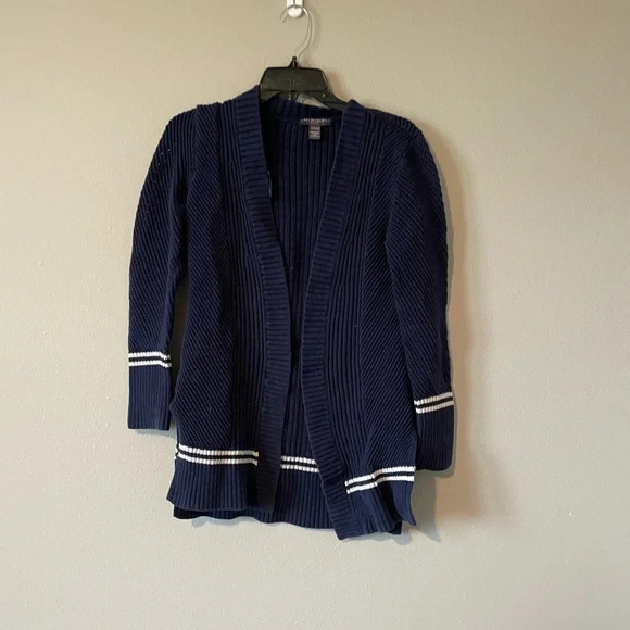 Pea in the Pod Knit Cardigan - Picture 1 of 3